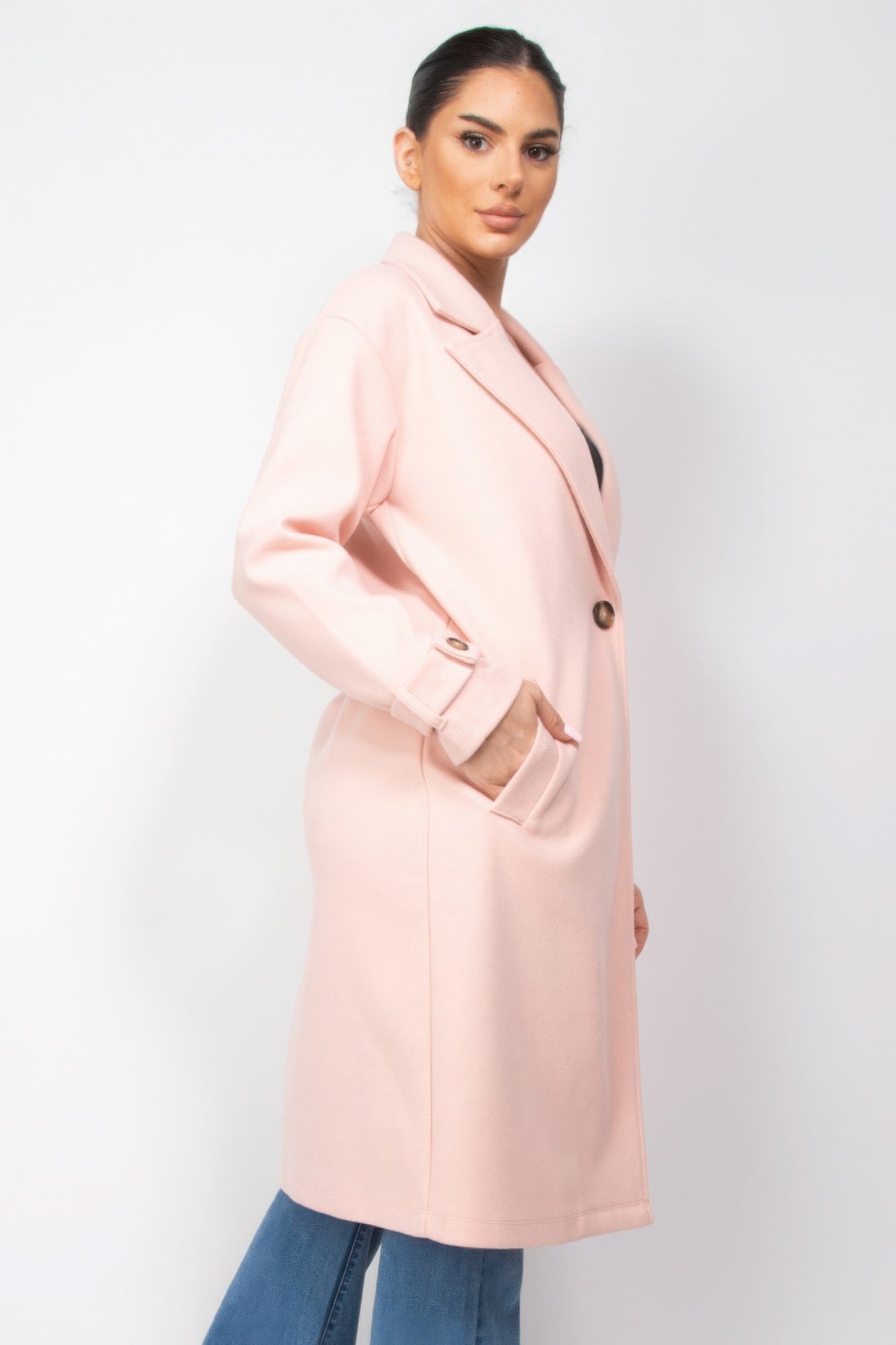 Collar pocketed coat| Show Me All The Things Shoppe