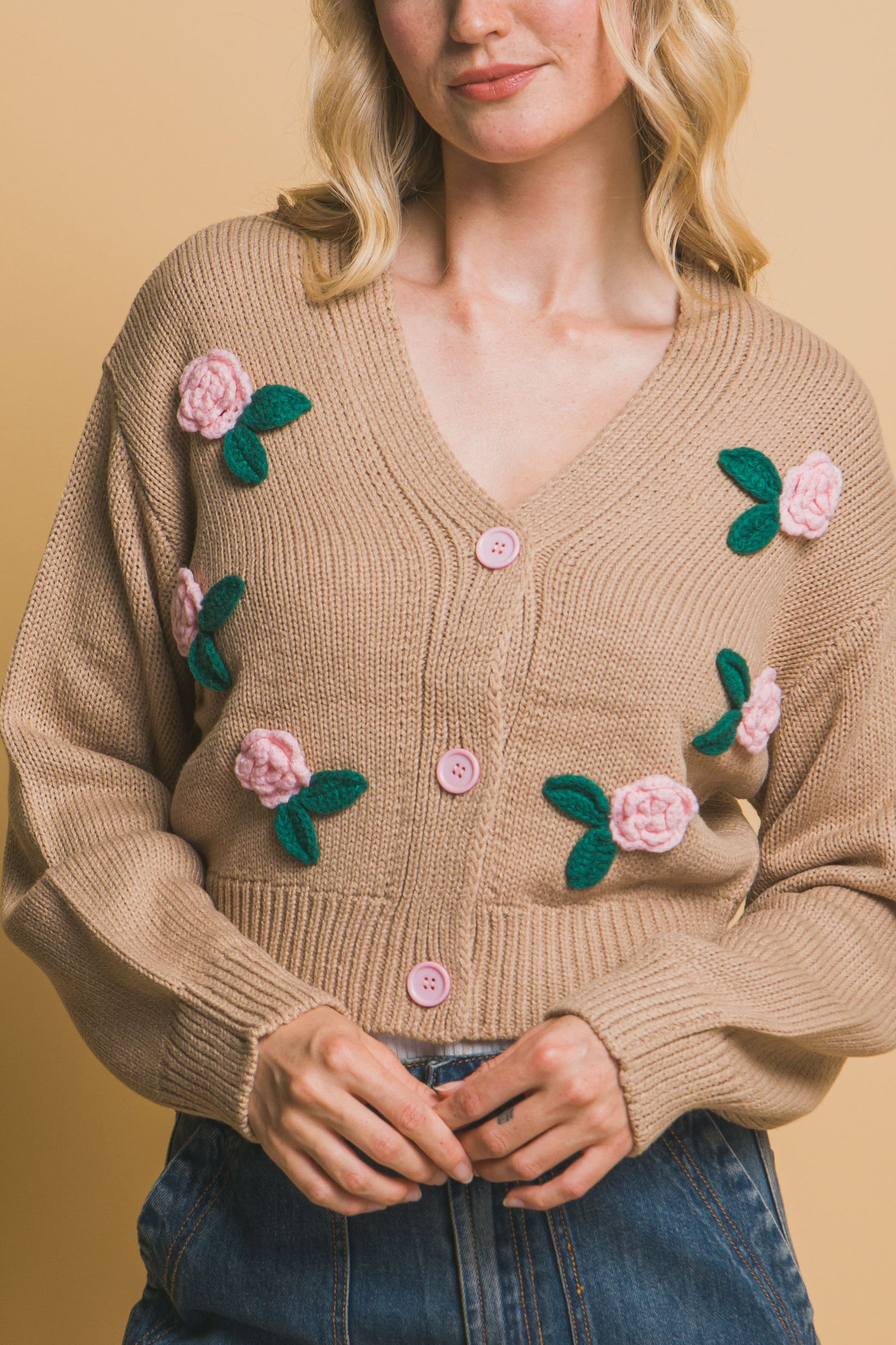 Mid Cropped Flower Cardigan