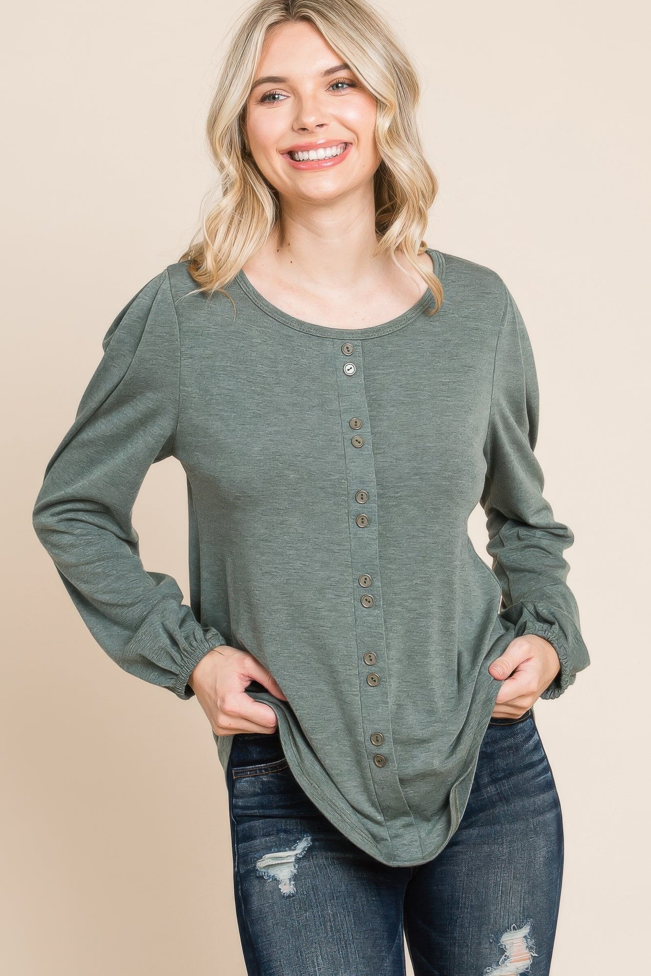 women's  Top| Show Me All The Things Shoppe	